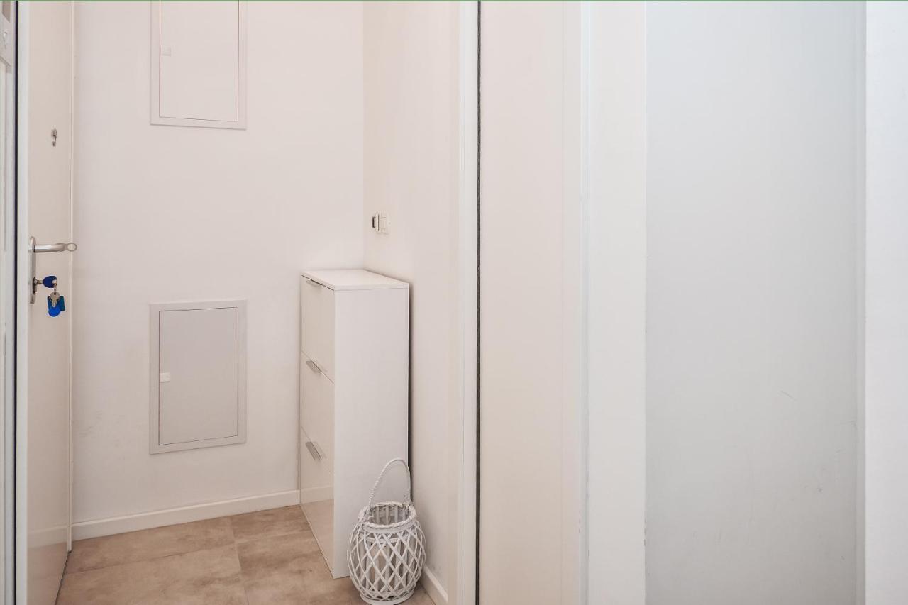 Sea View With Garden Apartment Joshua Split Bagian luar foto